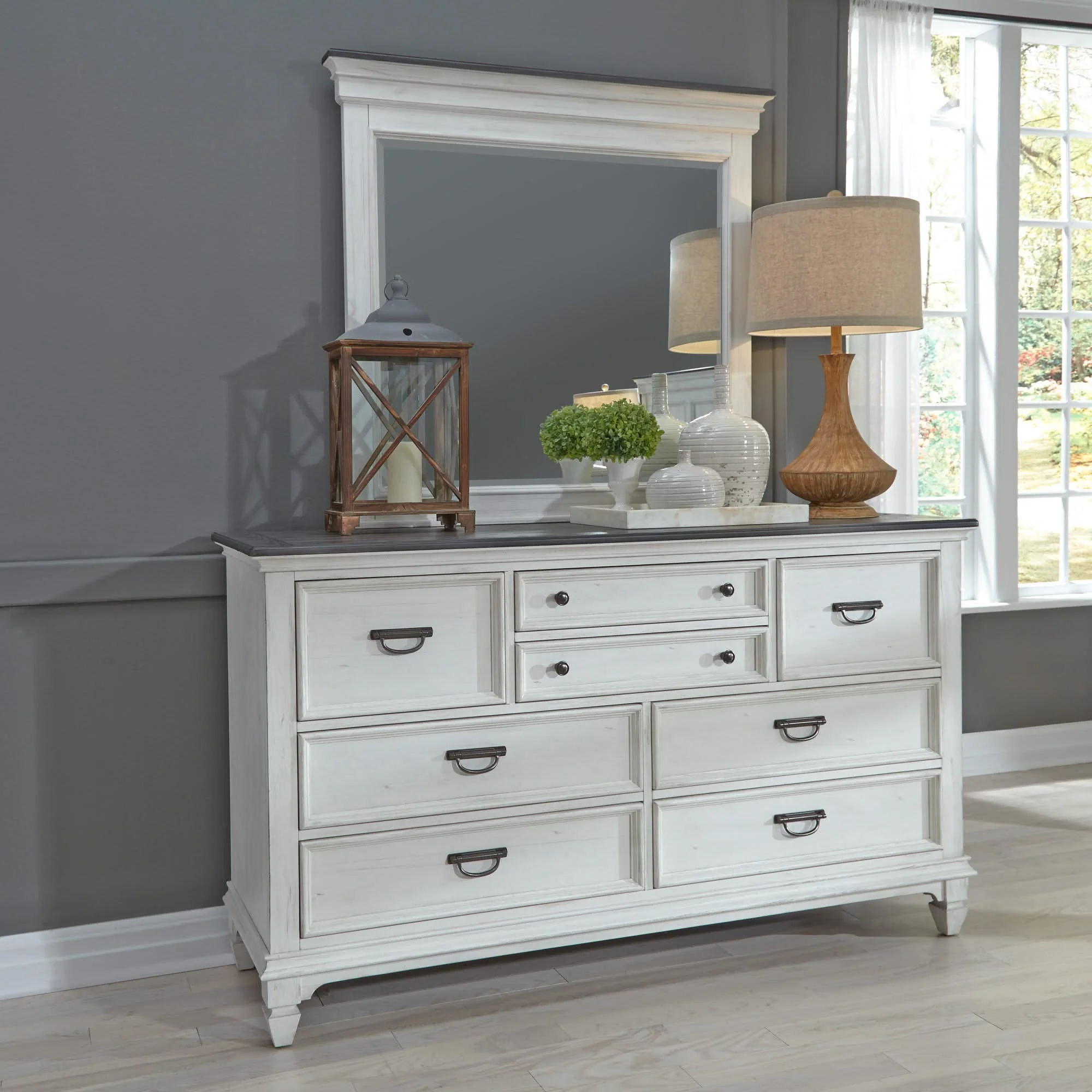 Allyson Park - Bedroom Set - Image 4