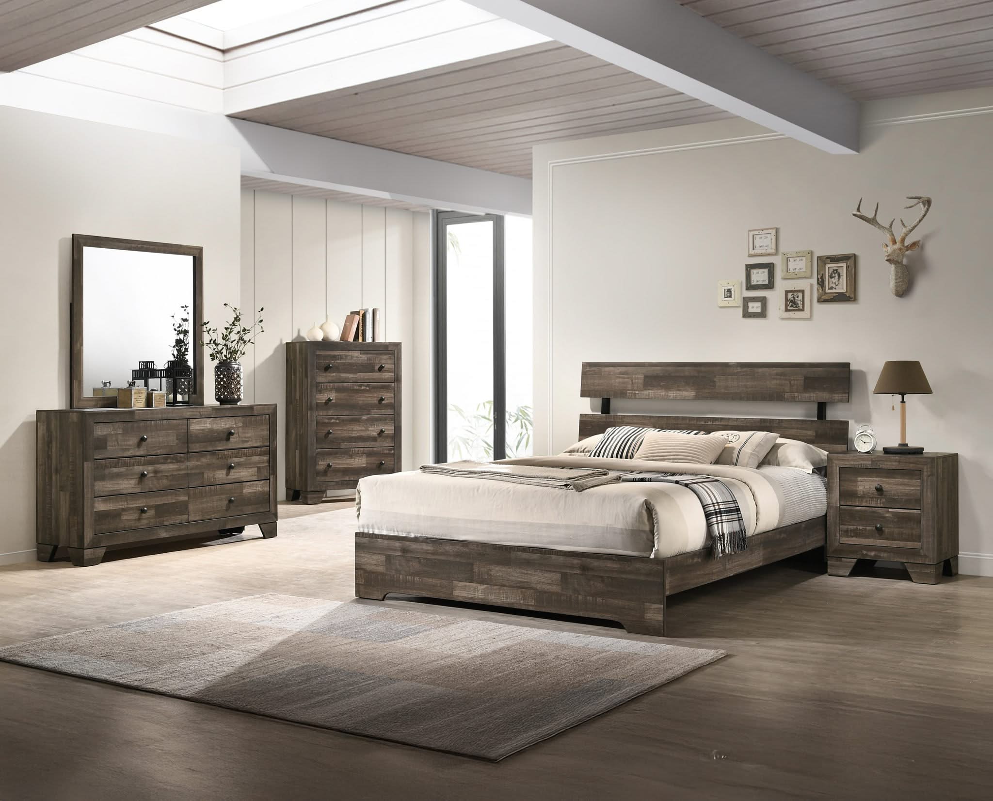 Atticus - Queen 5 Piece Bedroom Set - Brown