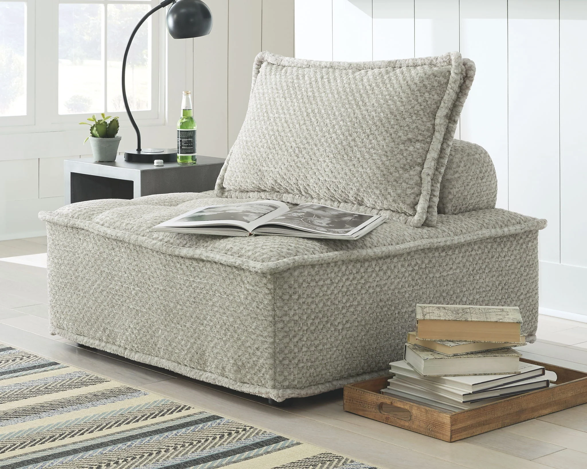 Bales - Accent Chair - Image 8