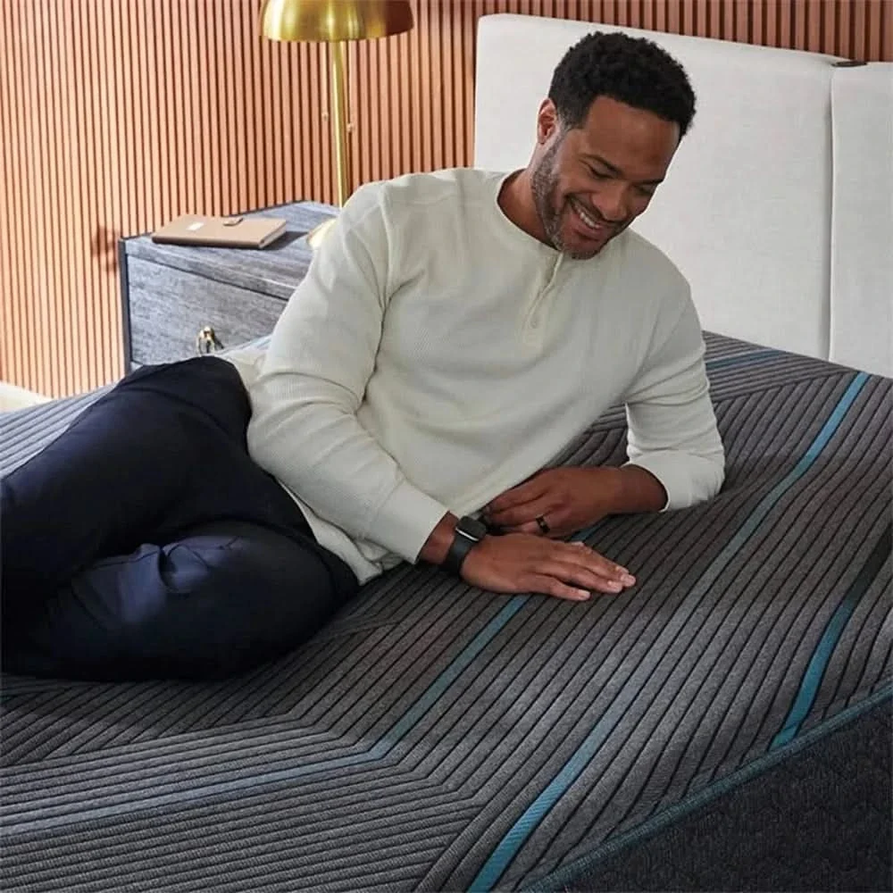 Beautyrest Hybrid Level Two Medium Firm Mattress and Adjustable Base Sleep Package with Sheets, Protector & Pillows - Image 8
