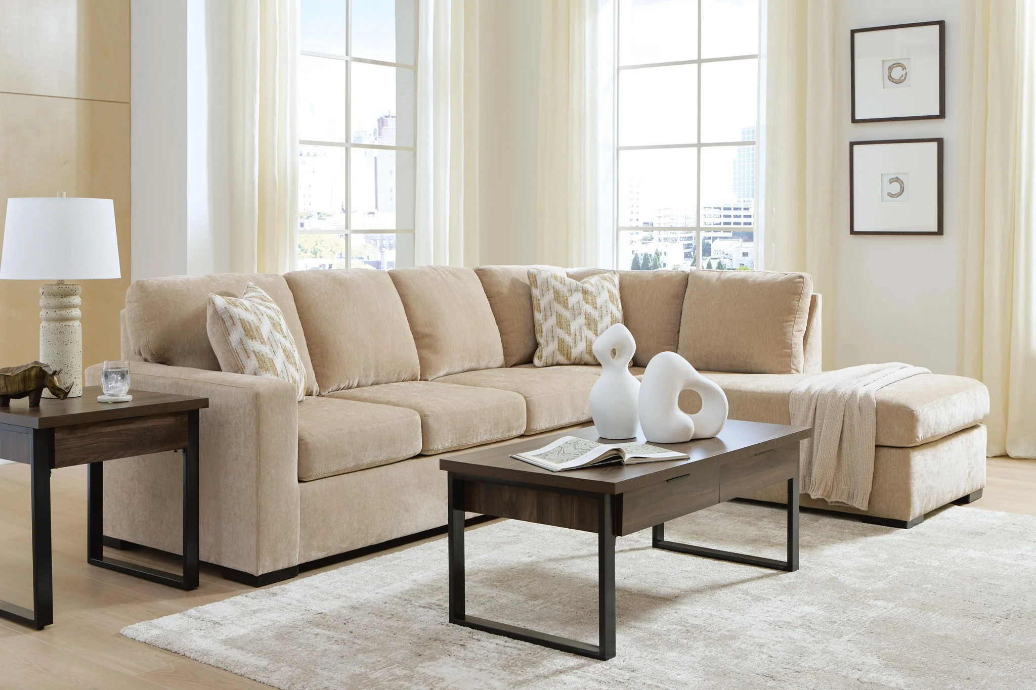 Bridgepoint - Sectional - Image 5