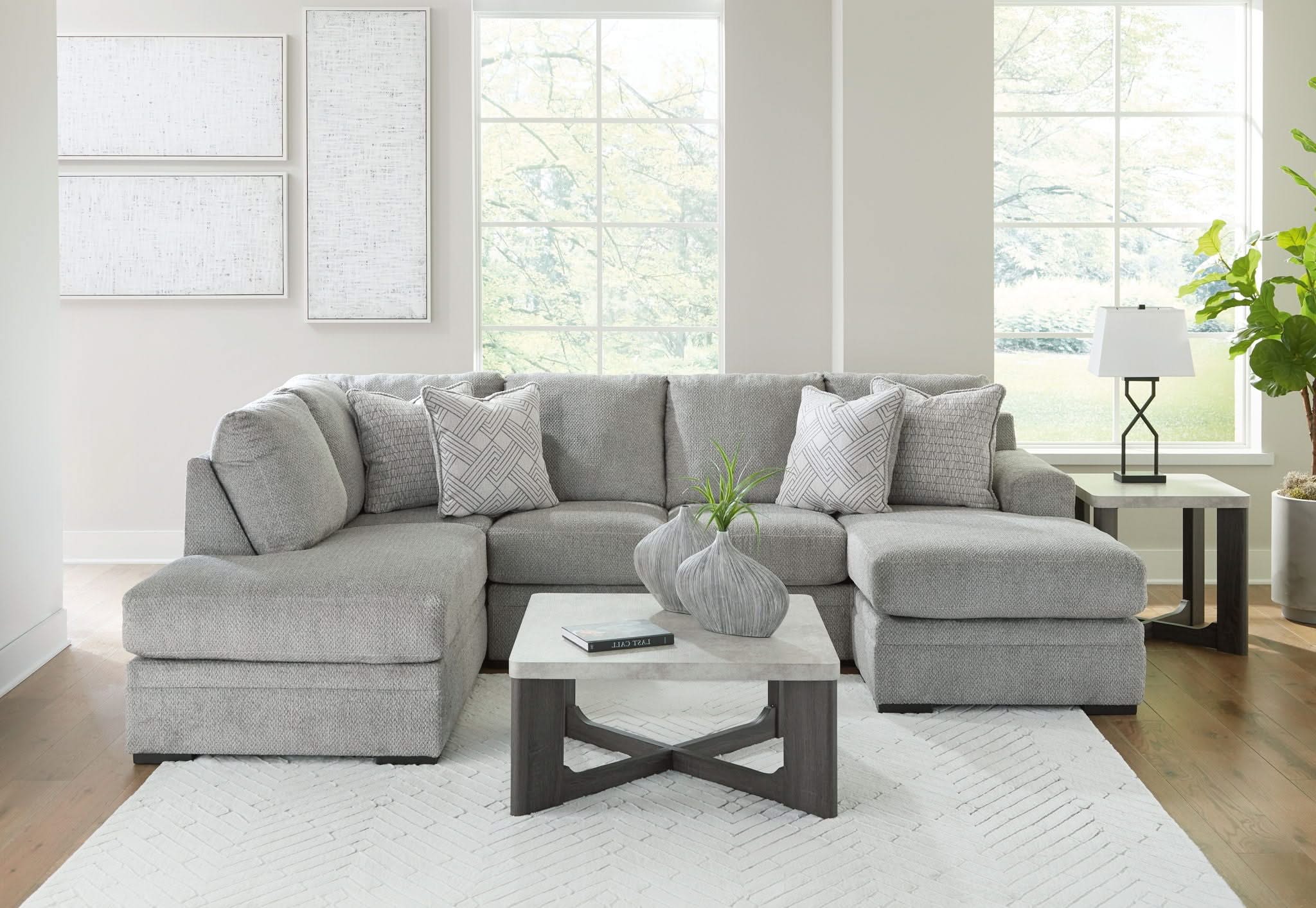 Casselbury - Sectional - Image 5