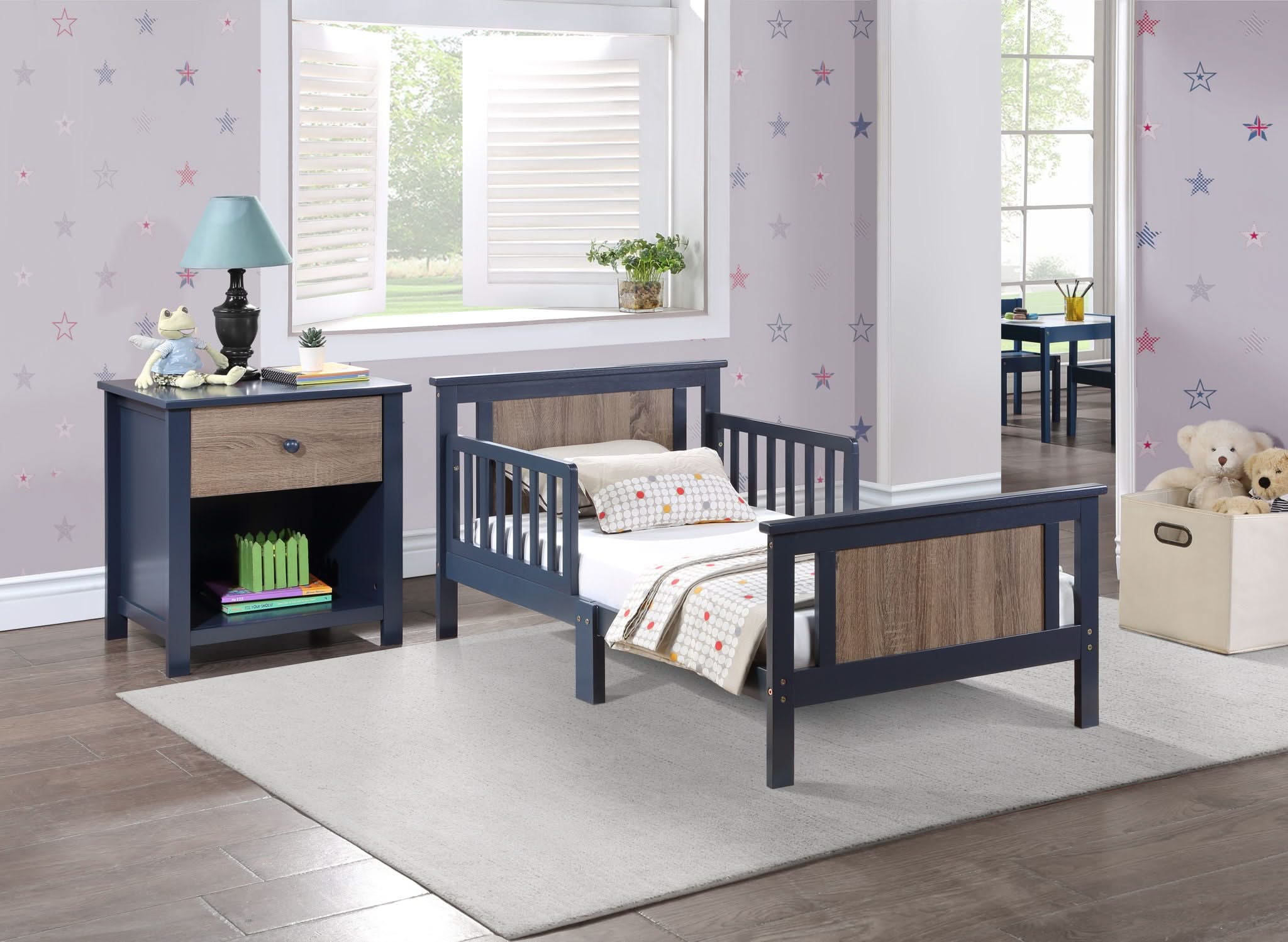 Connelly - Reversible Panel Toddler Bed - Image 2