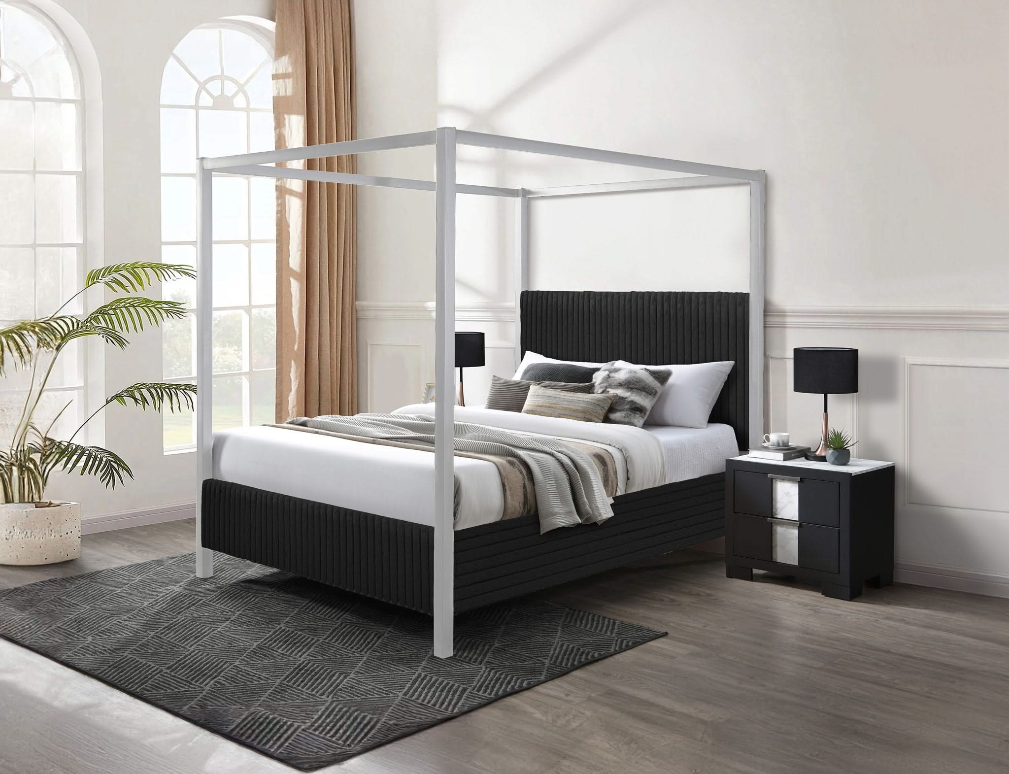 Cora - Queen Canopy Bed - Black