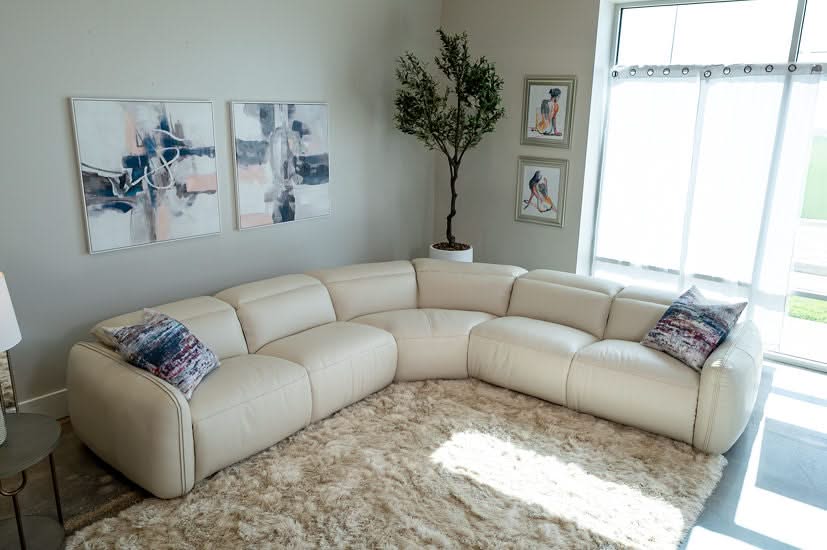 Dawkins White Leather Power Headrest Reclining 5PC Sectional - Image 9