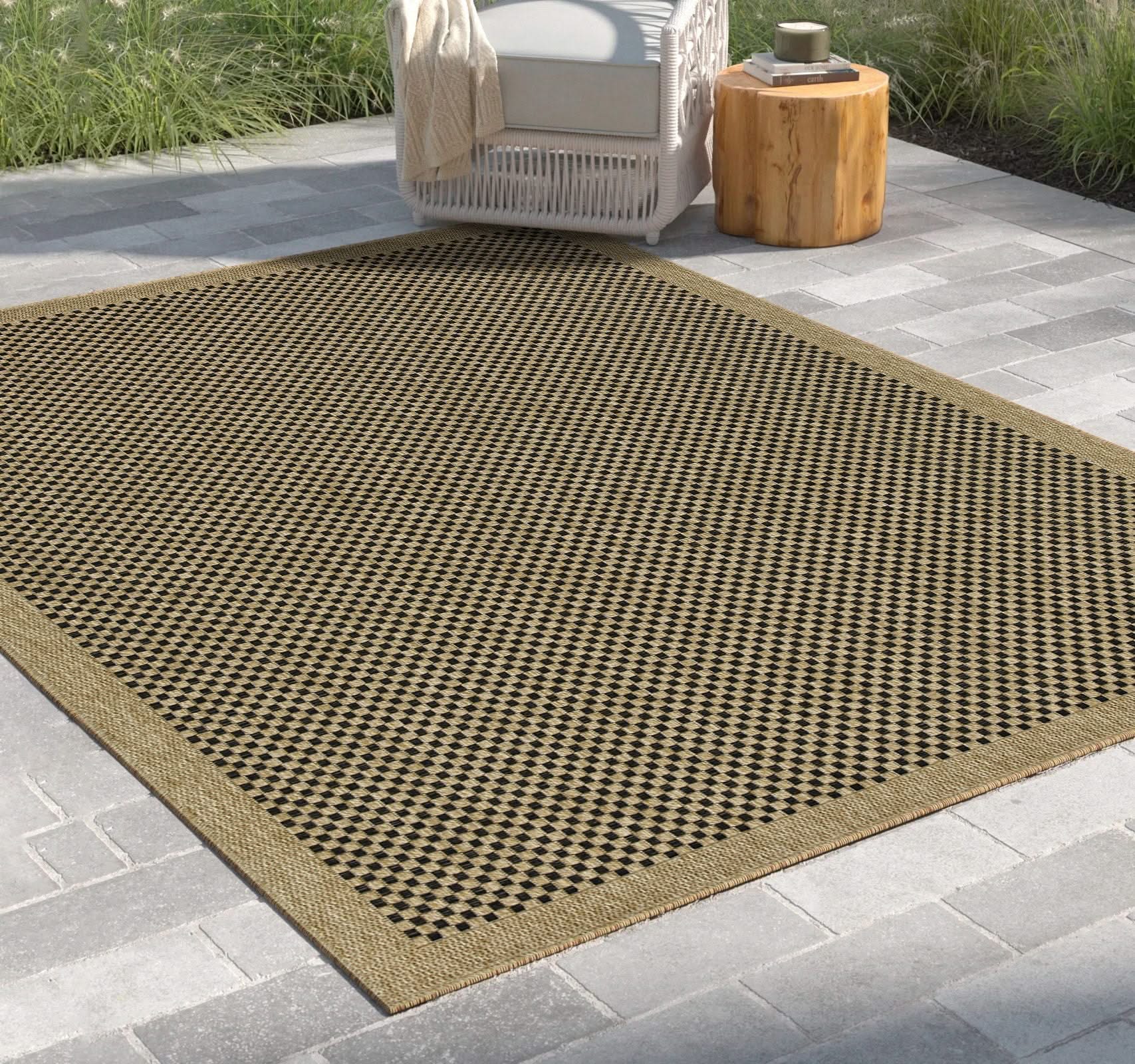 Earth - 5'3" X 7'3" Indoor, Outdoor Area Rug, Polypropylene - Jute / Black - Image 3
