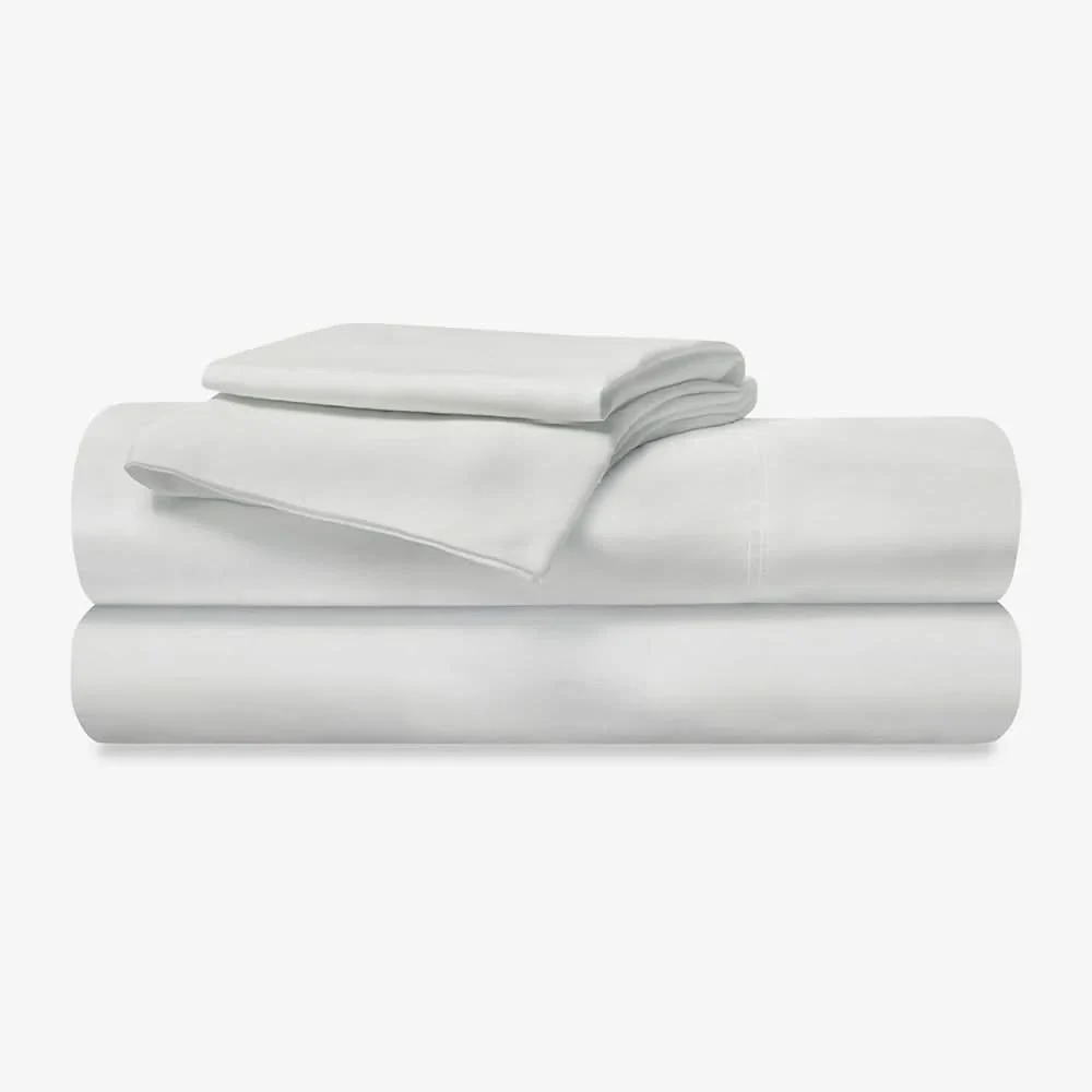 Beautyrest Hybrid Level Two Medium Firm Mattress and Adjustable Base Sleep Package with Sheets, Protector & Pillows - Image 4