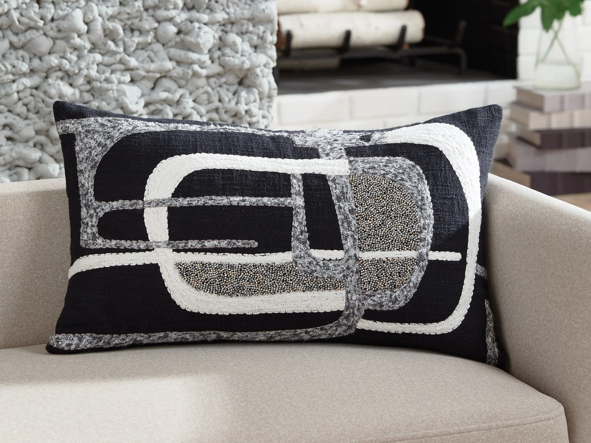 Gavrileigh - Pillow - Image 4