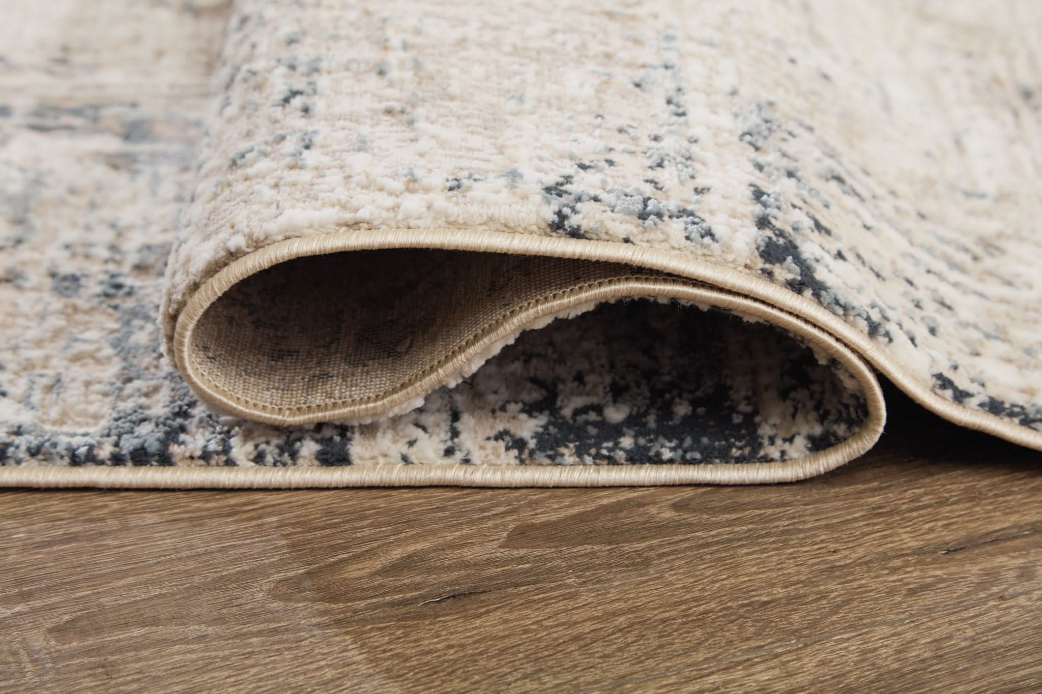 Gentor - Rug - Image 4