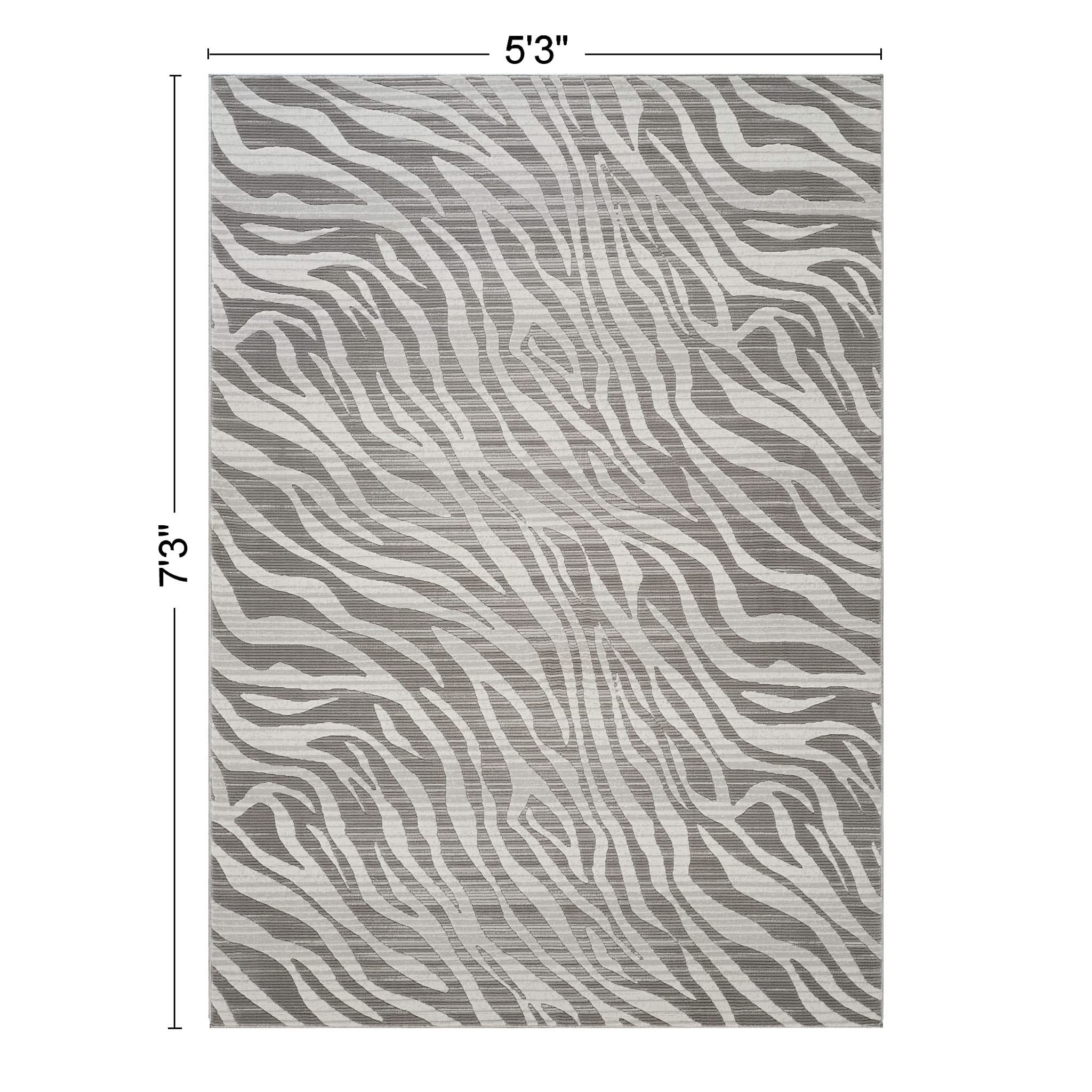 Geometrix - 5'3" X 7'3" Area Rug Geometric & 3D Effect - Ivory / Gray - Image 2