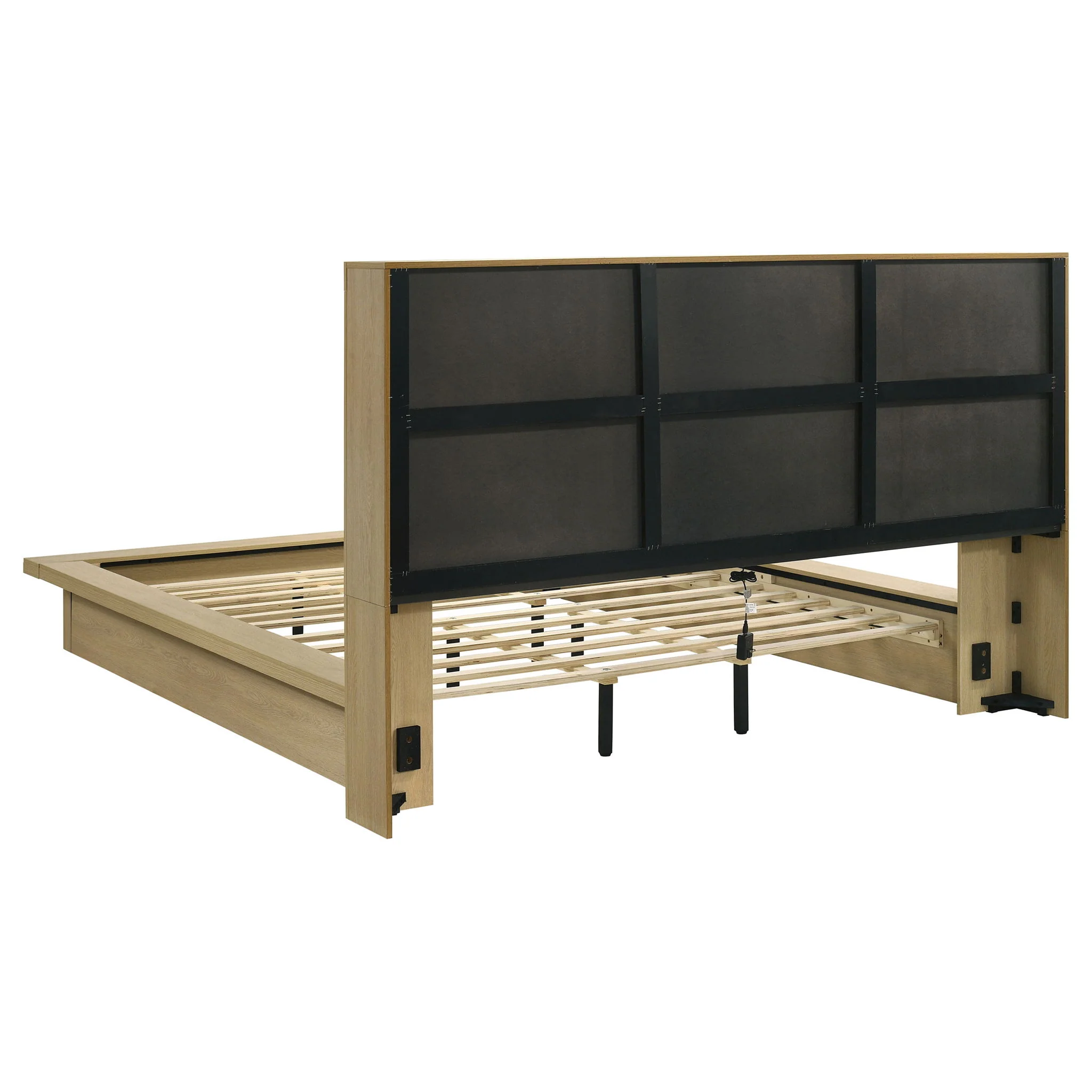 Hendricks 4-piece Eastern King Bedroom Set Light Oak - Image 3
