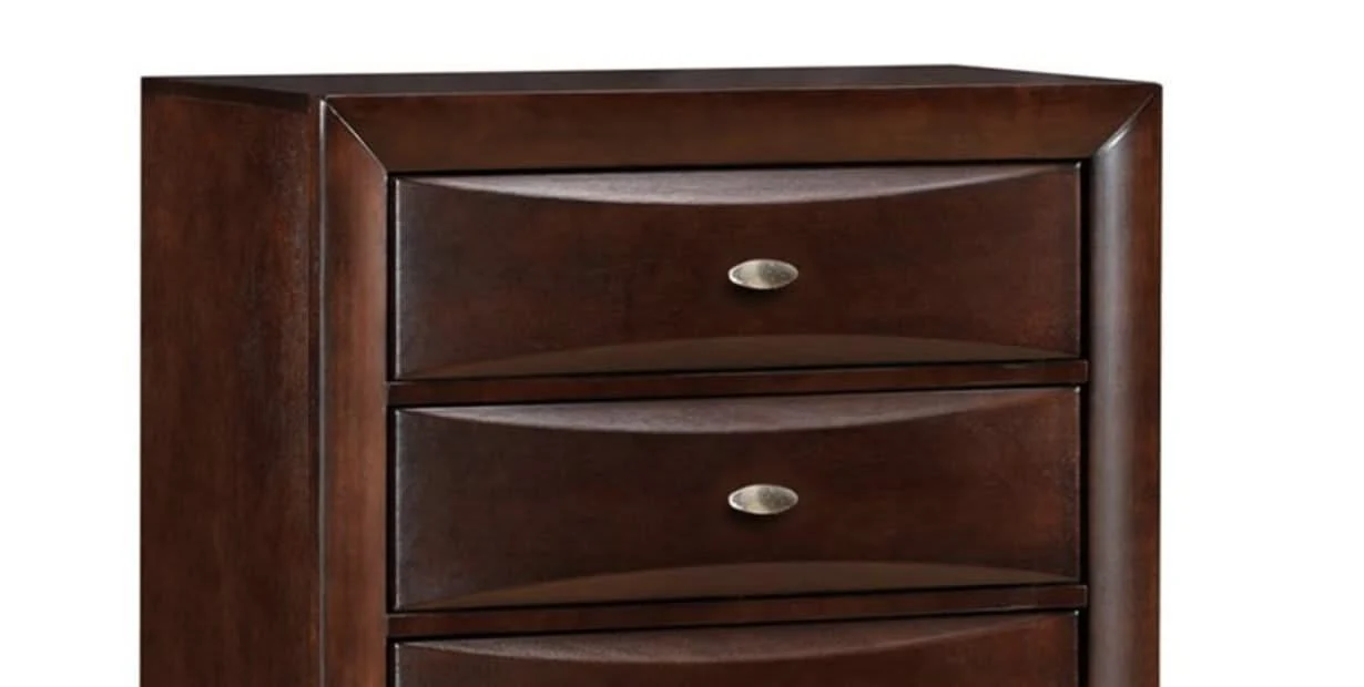 Ireland - Elegant Design Chest - Image 12
