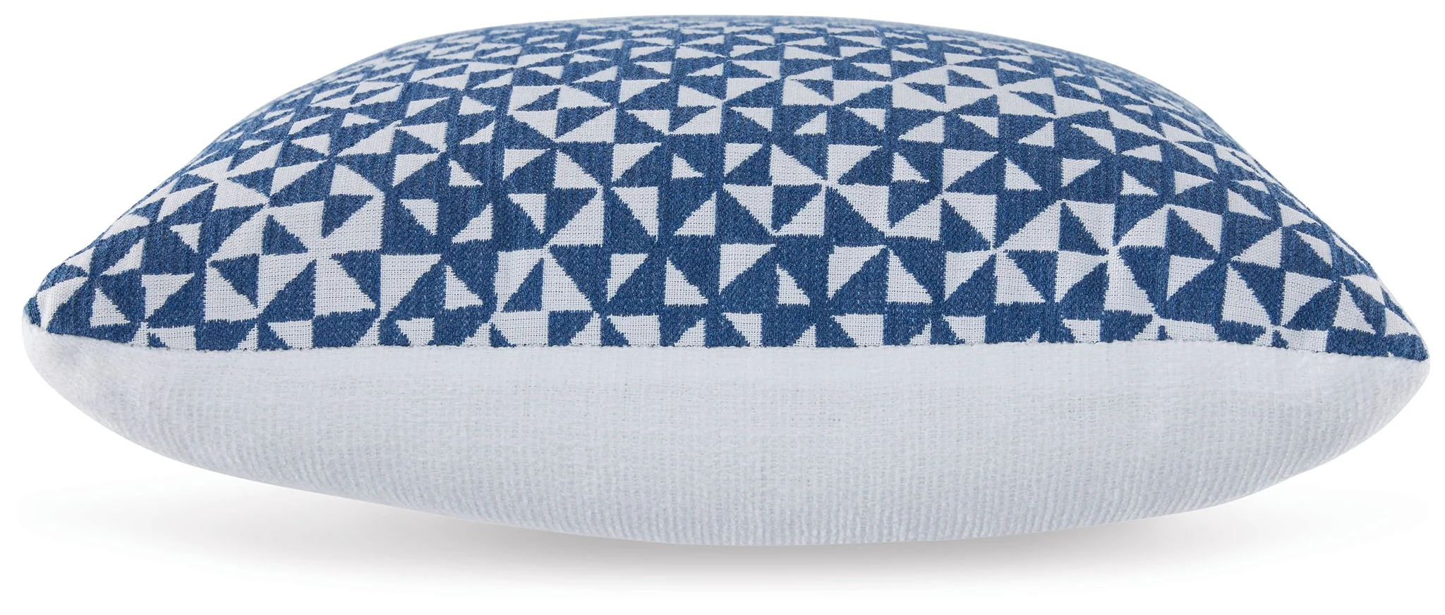 Jaycott Next-Gen Nuvella - Pillow - Image 3