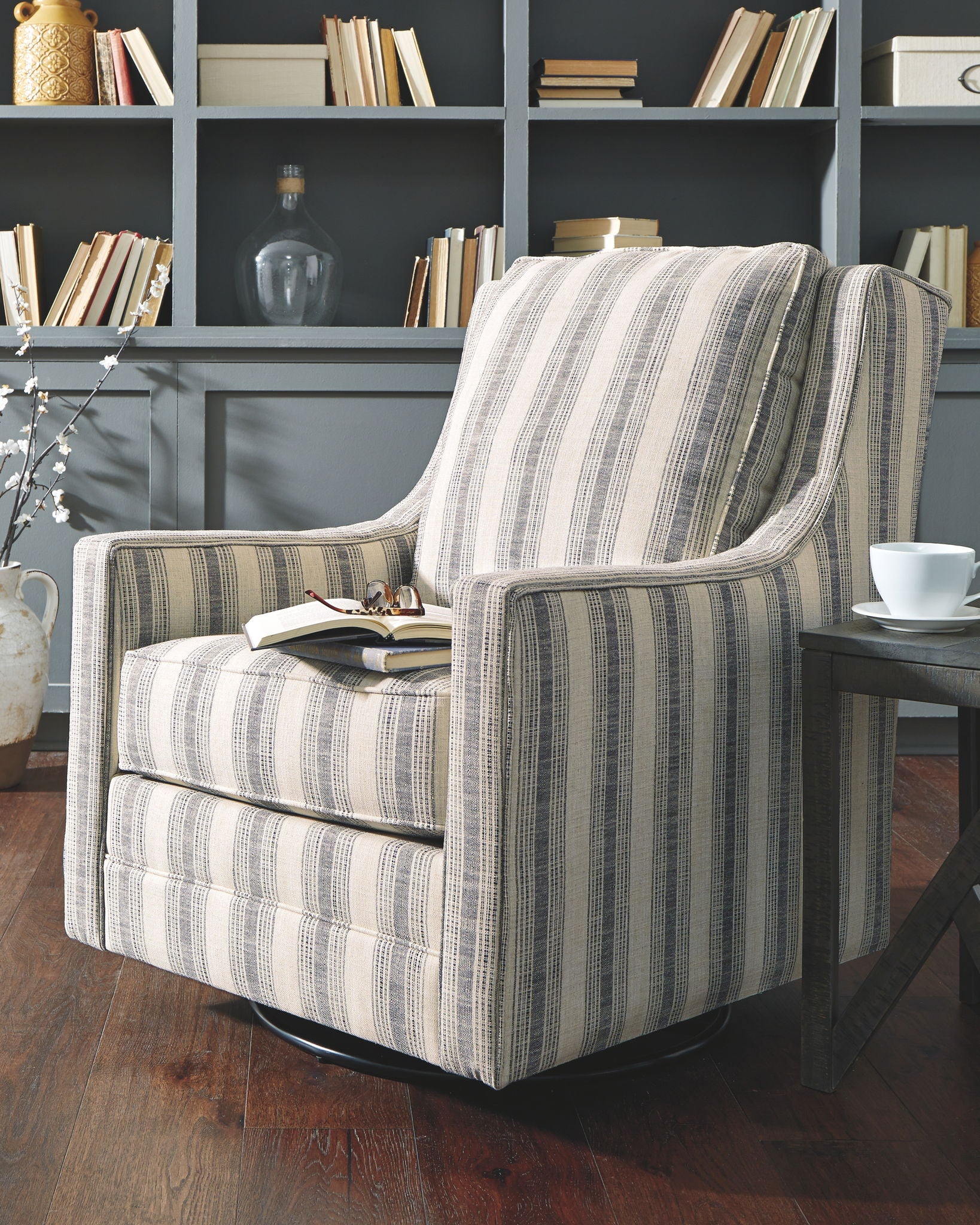Kambria - Swivel Glider Accent Chair - Image 2