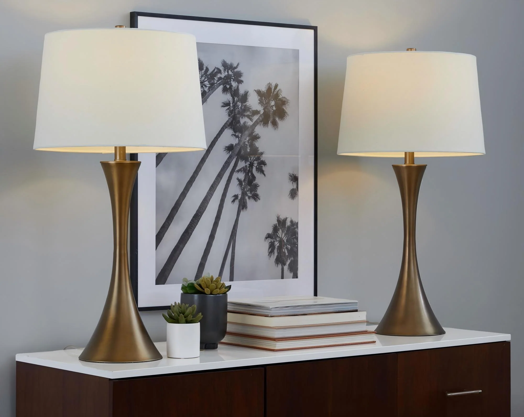 Lenuxe - Contemporary Elegant Table Lamp (Set of 2) - Image 2