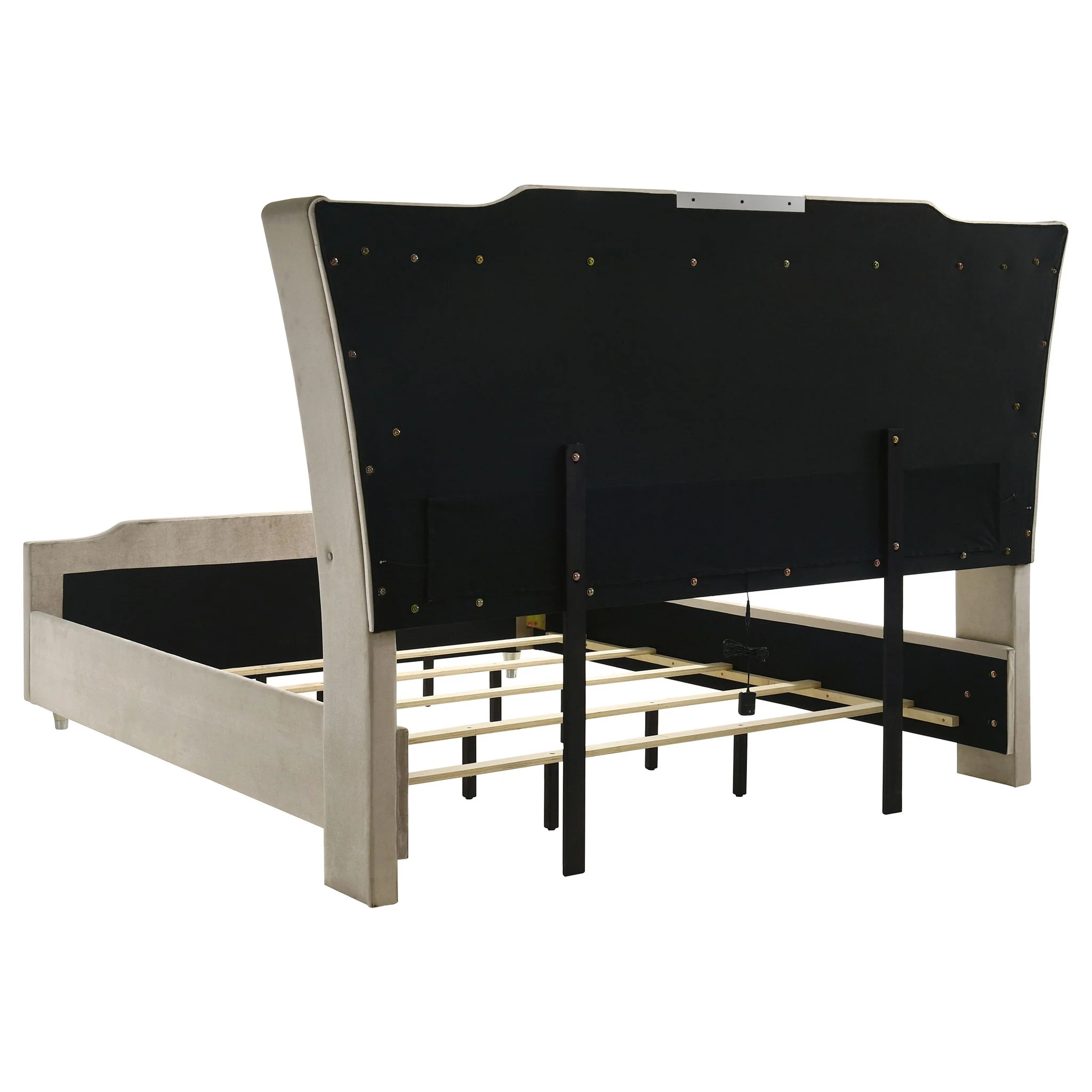 Lorient 4-piece California King Bedroom Set Ivory and Camel - Image 4