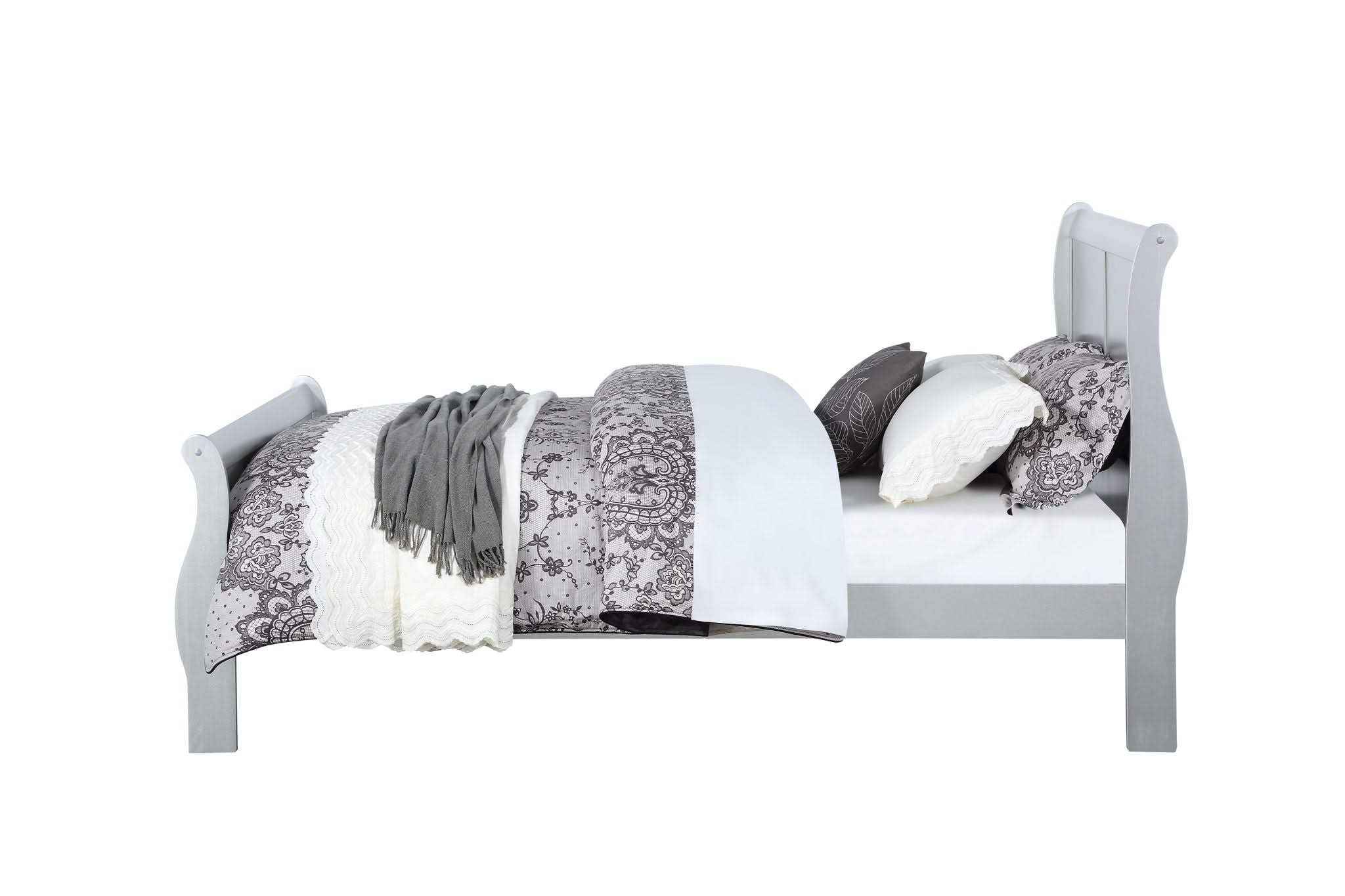 Louis Philippe - Sleigh Style Bed - Image 28