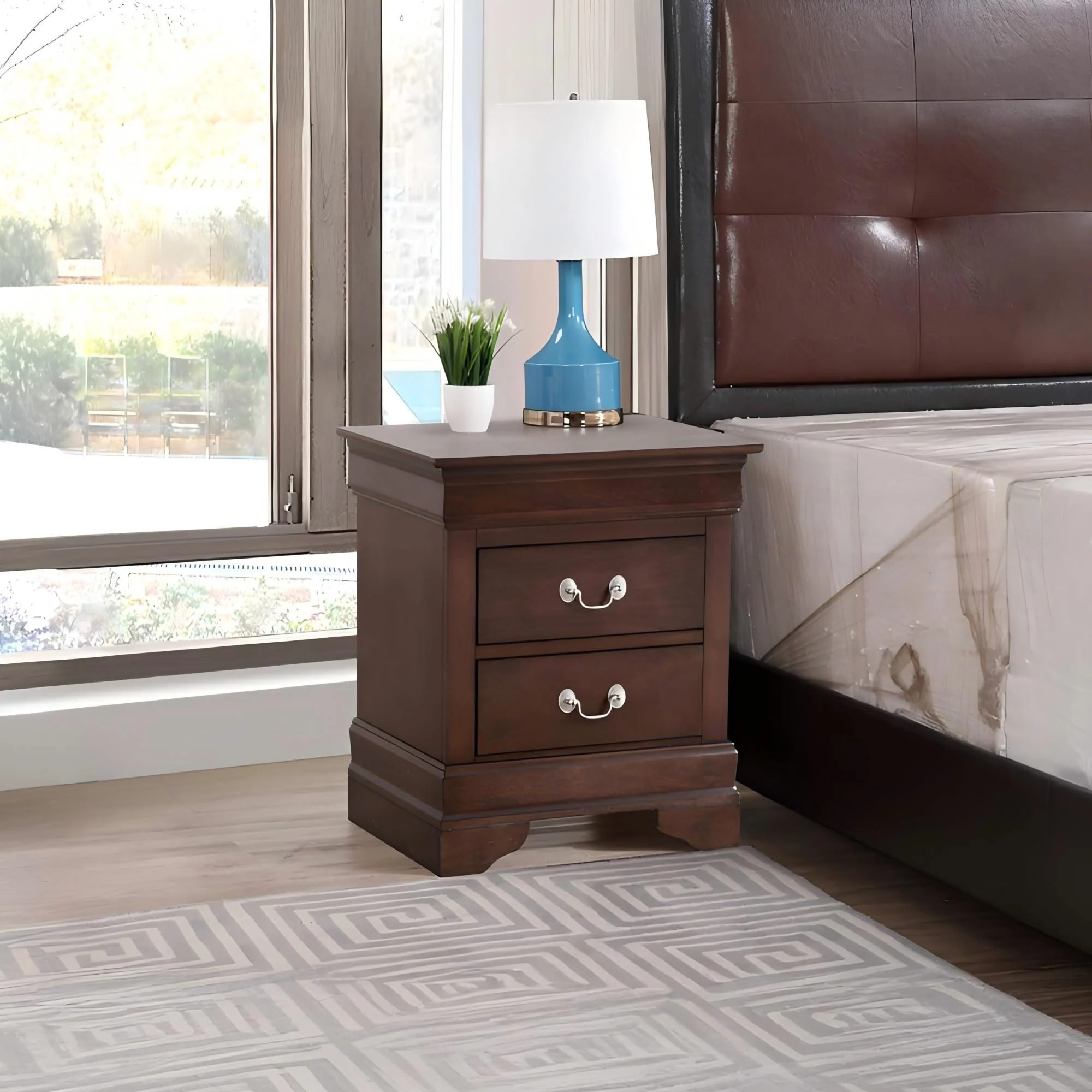 Louis Phillipe - Storage Nightstand - Cappuccino - Image 3