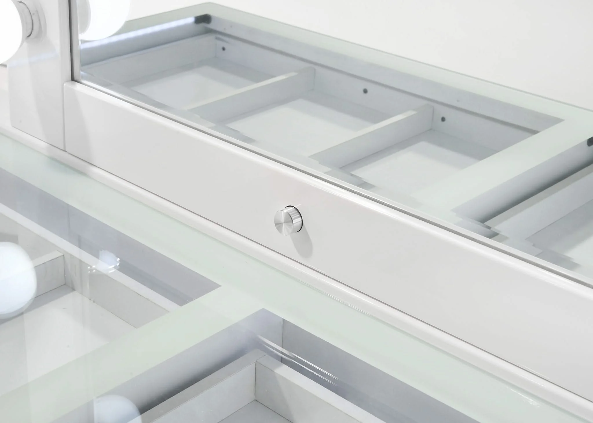 Luxo - Vanity Desk - White - Image 3