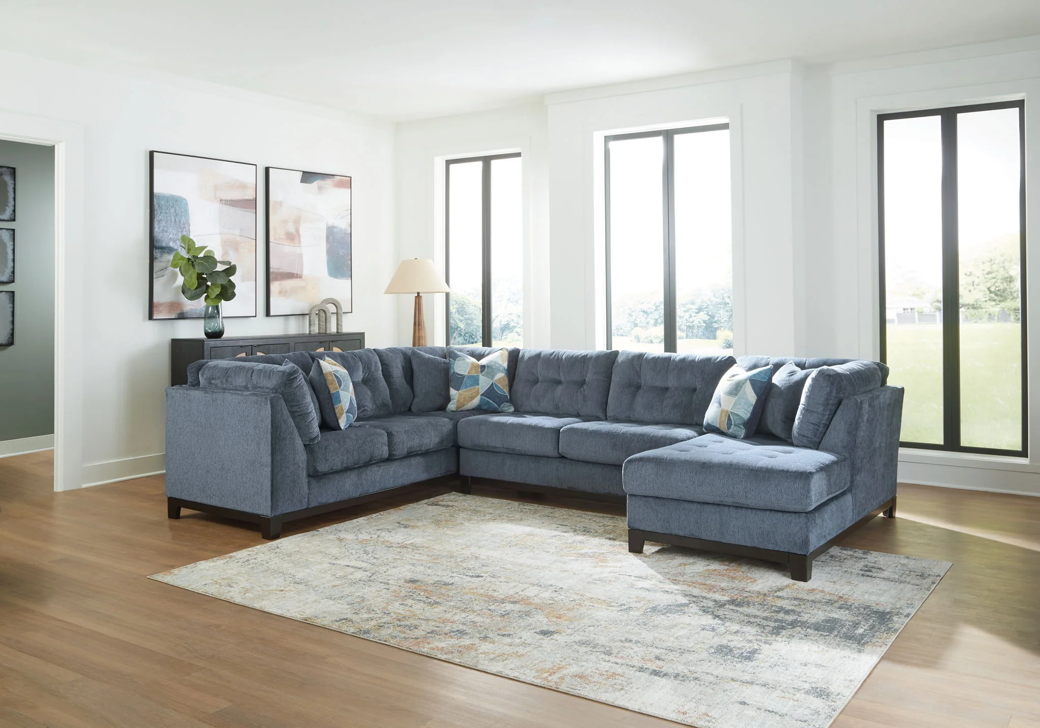 Maxon Place - Sectional - Image 12