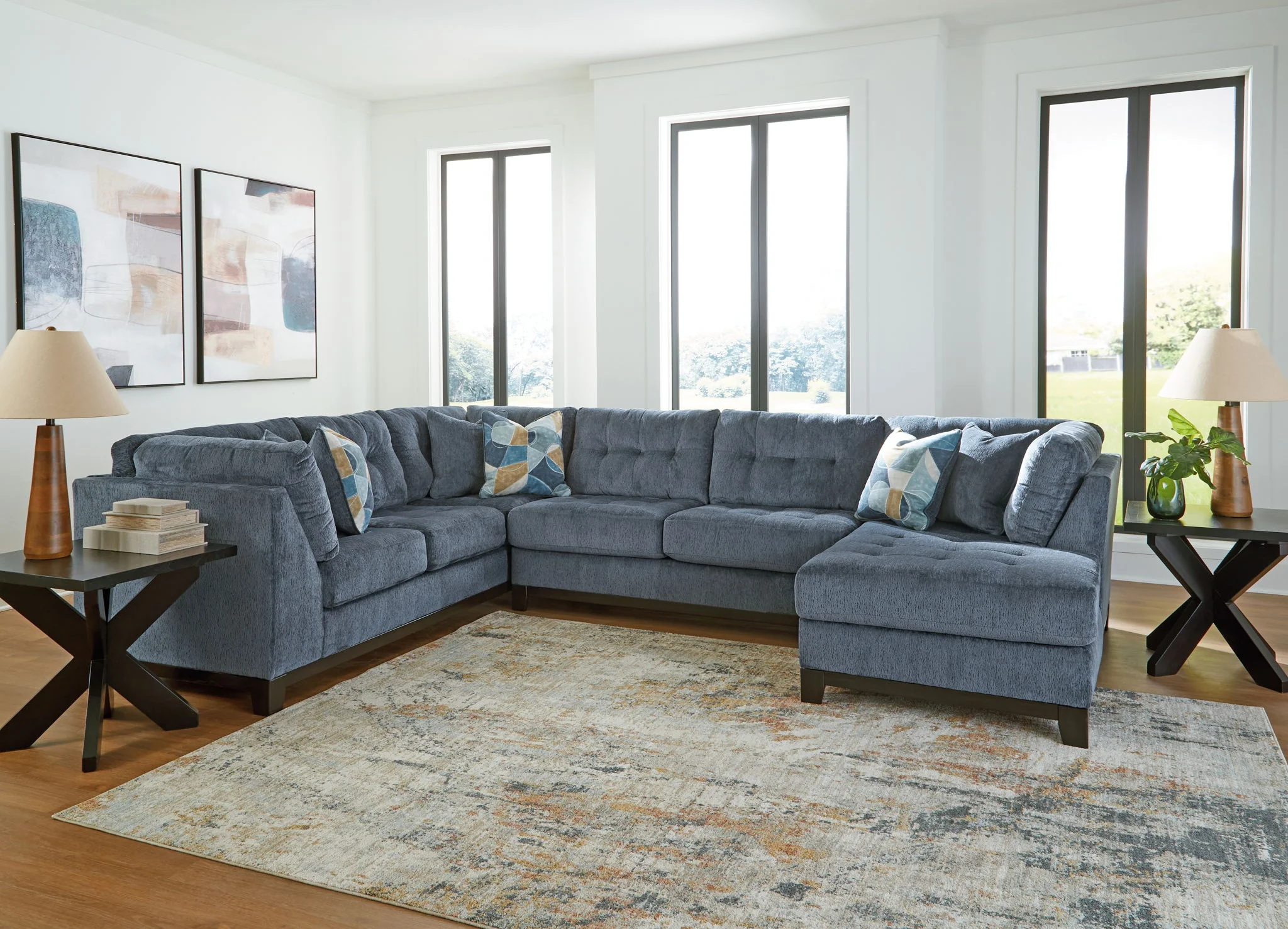 Maxon Place - Sectional - Image 17