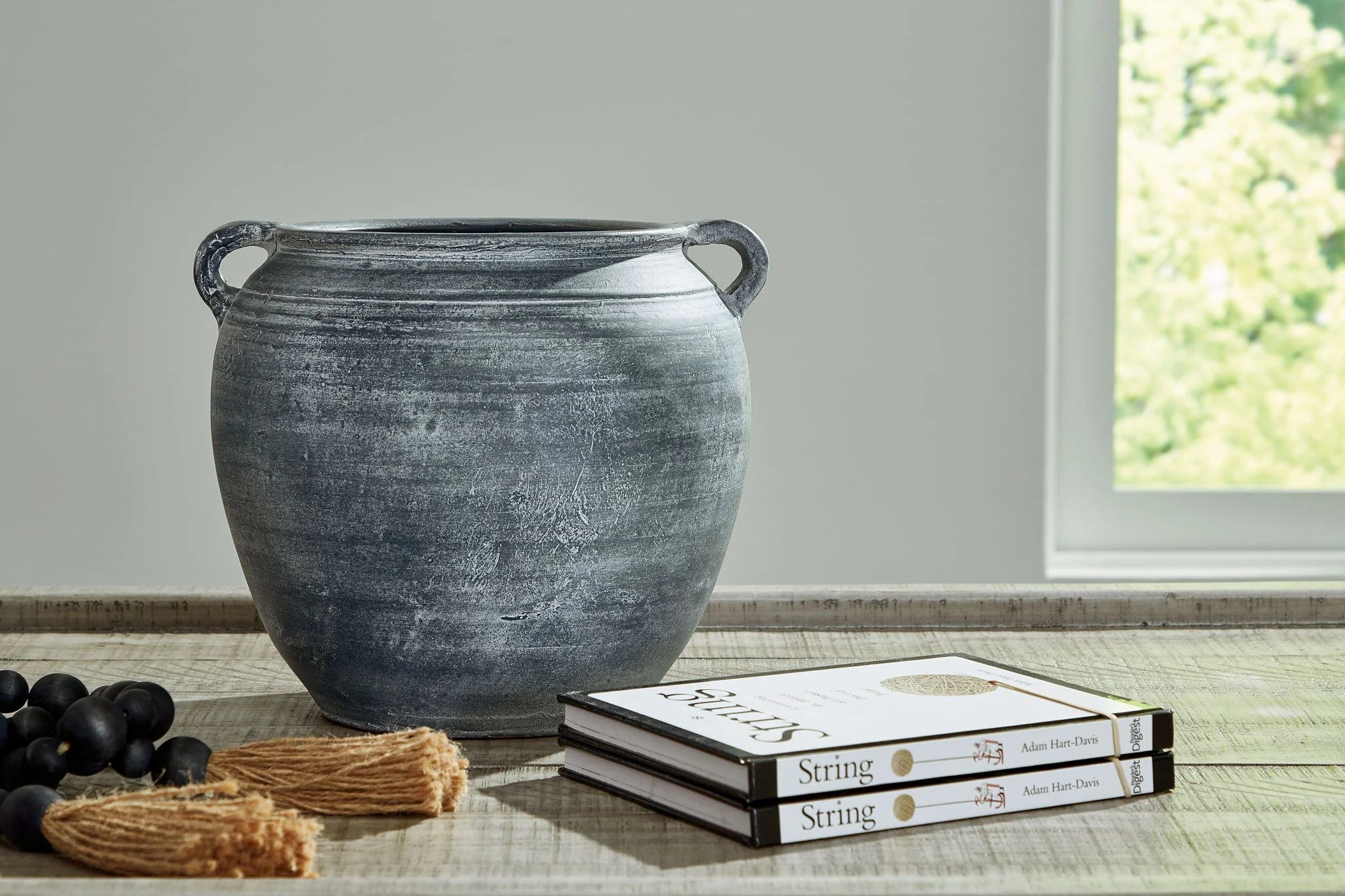 Meadie - 9" Vase - Image 8