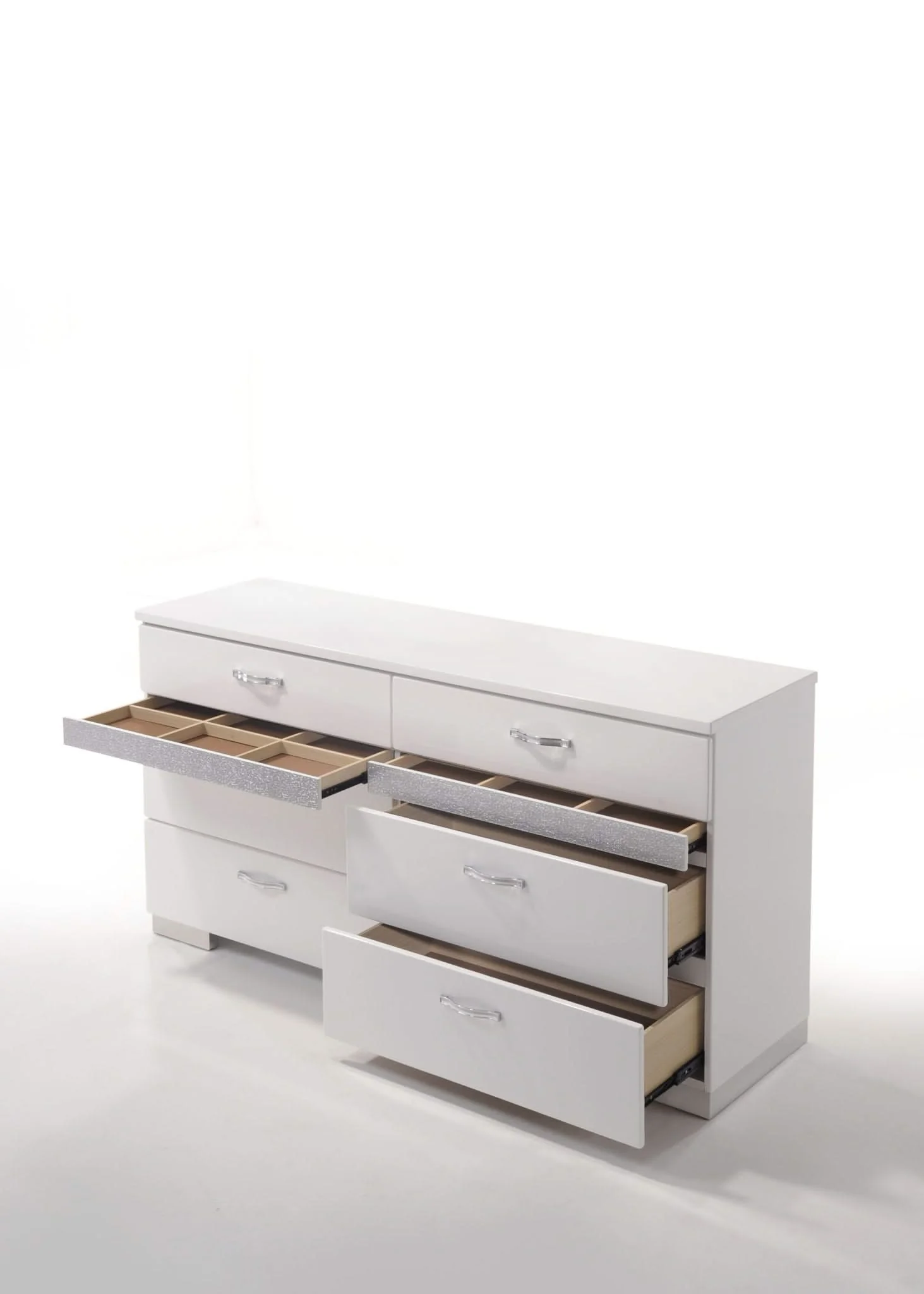 Naima II - Dresser - White - Image 4