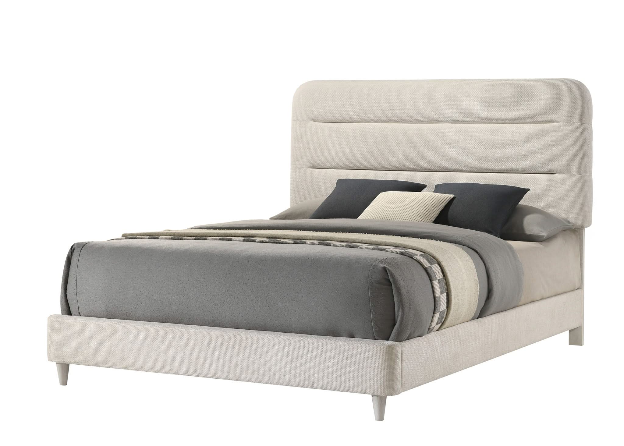 Nyomi - King 4 Piece Bedroom Set - White - Image 3