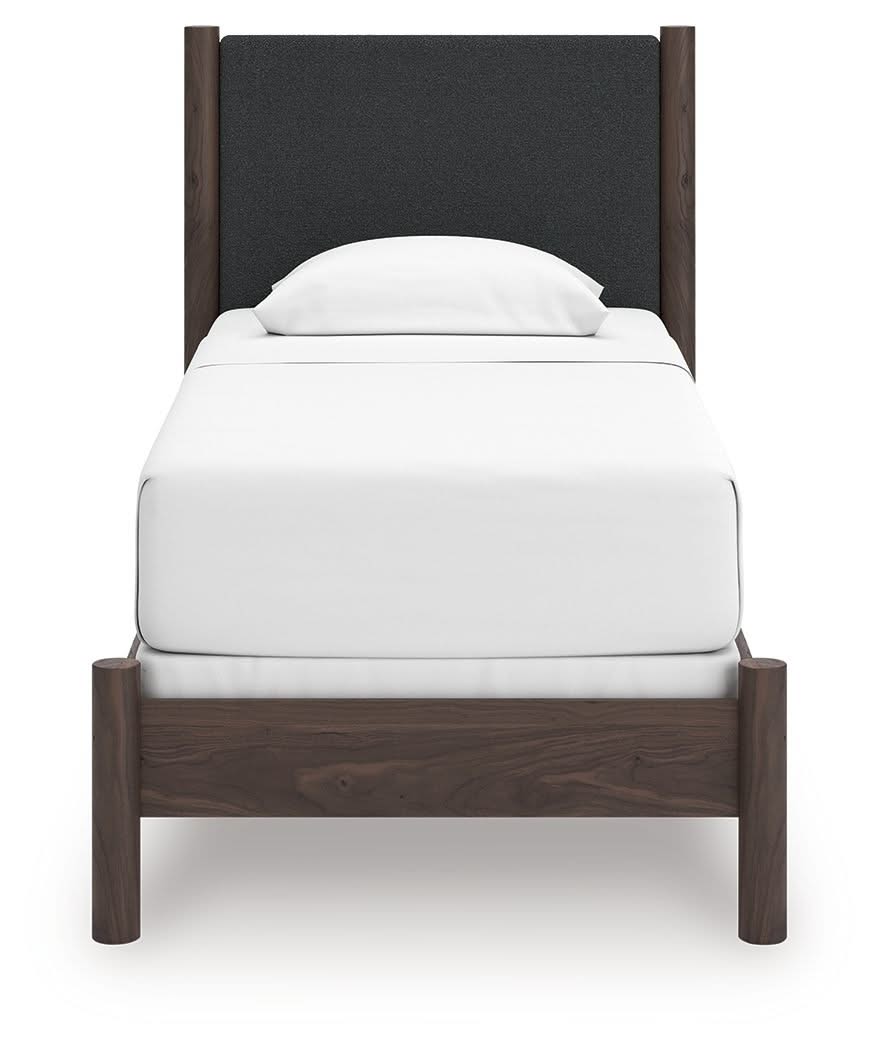 Pamytta - Upholstered Panel Bed - Image 4