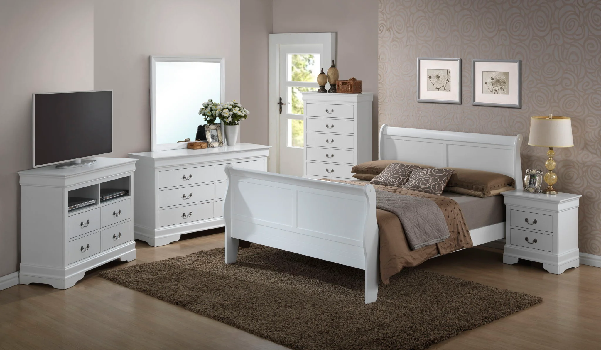 Panel Sleigh Bed - Image 42