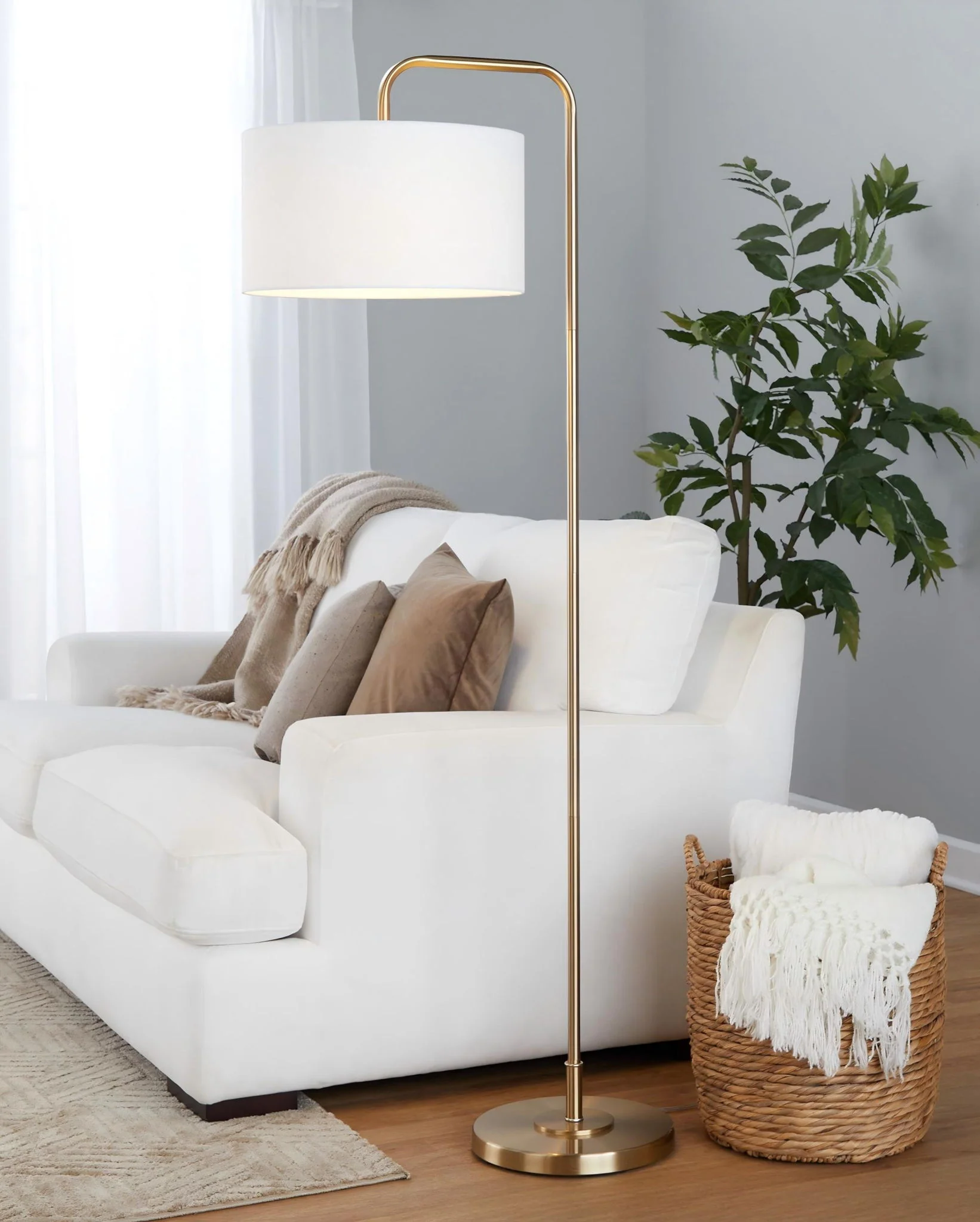 Puck - Contemporary Floor Lamp - Image 6