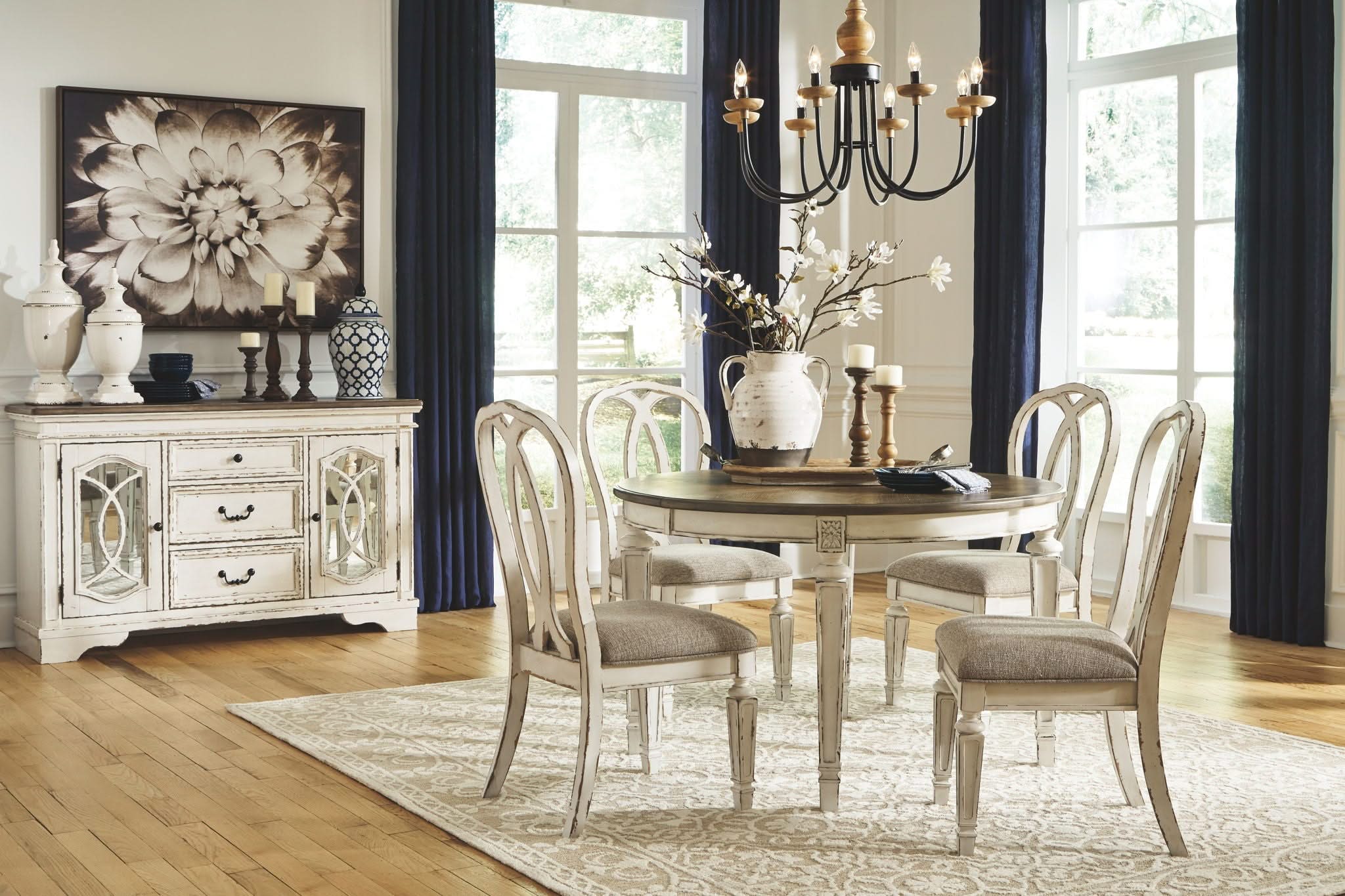 Realyn - Oval Dining Table Set - Image 3
