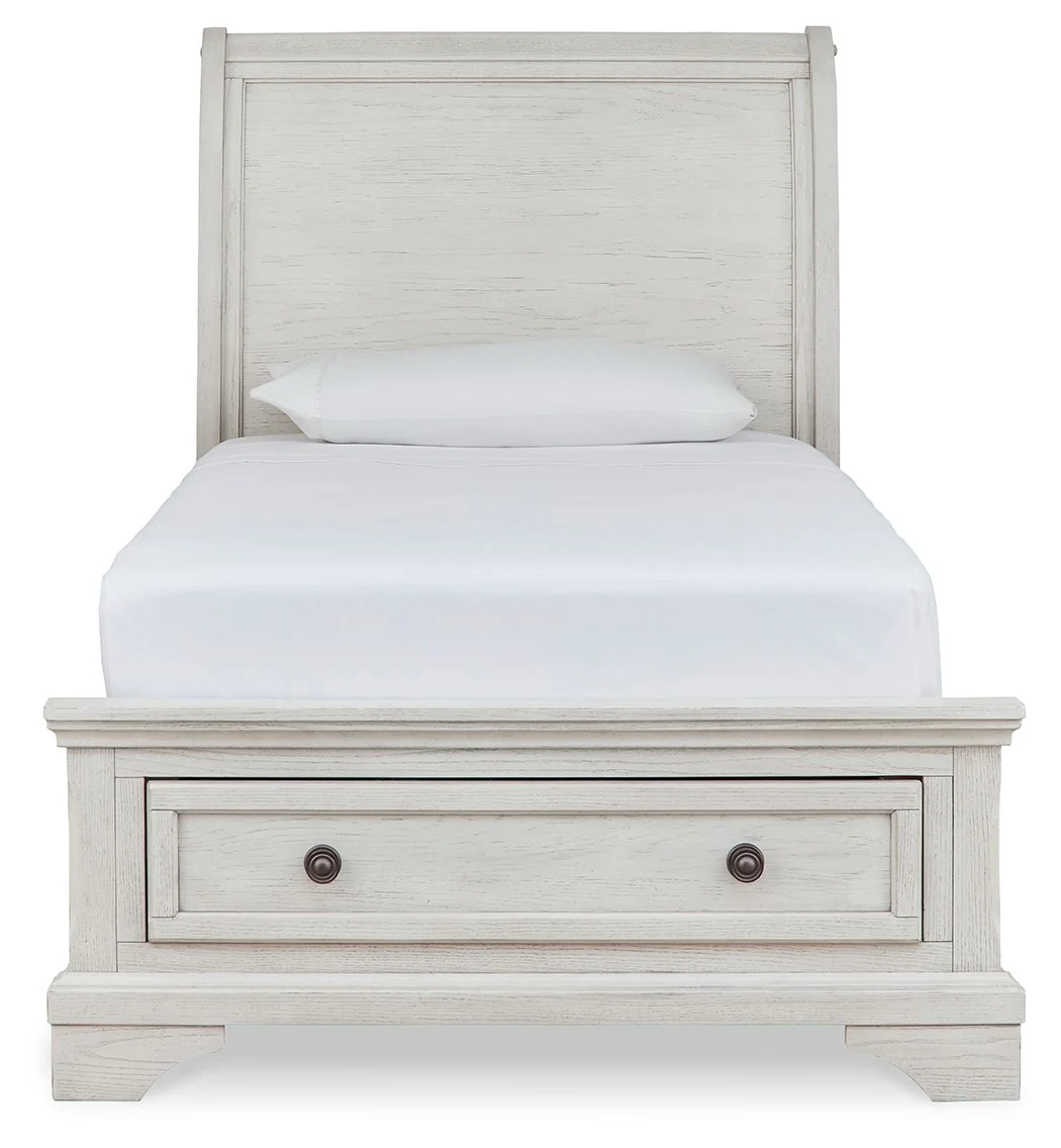 Robbinsdale - Sleigh Bed - Image 7