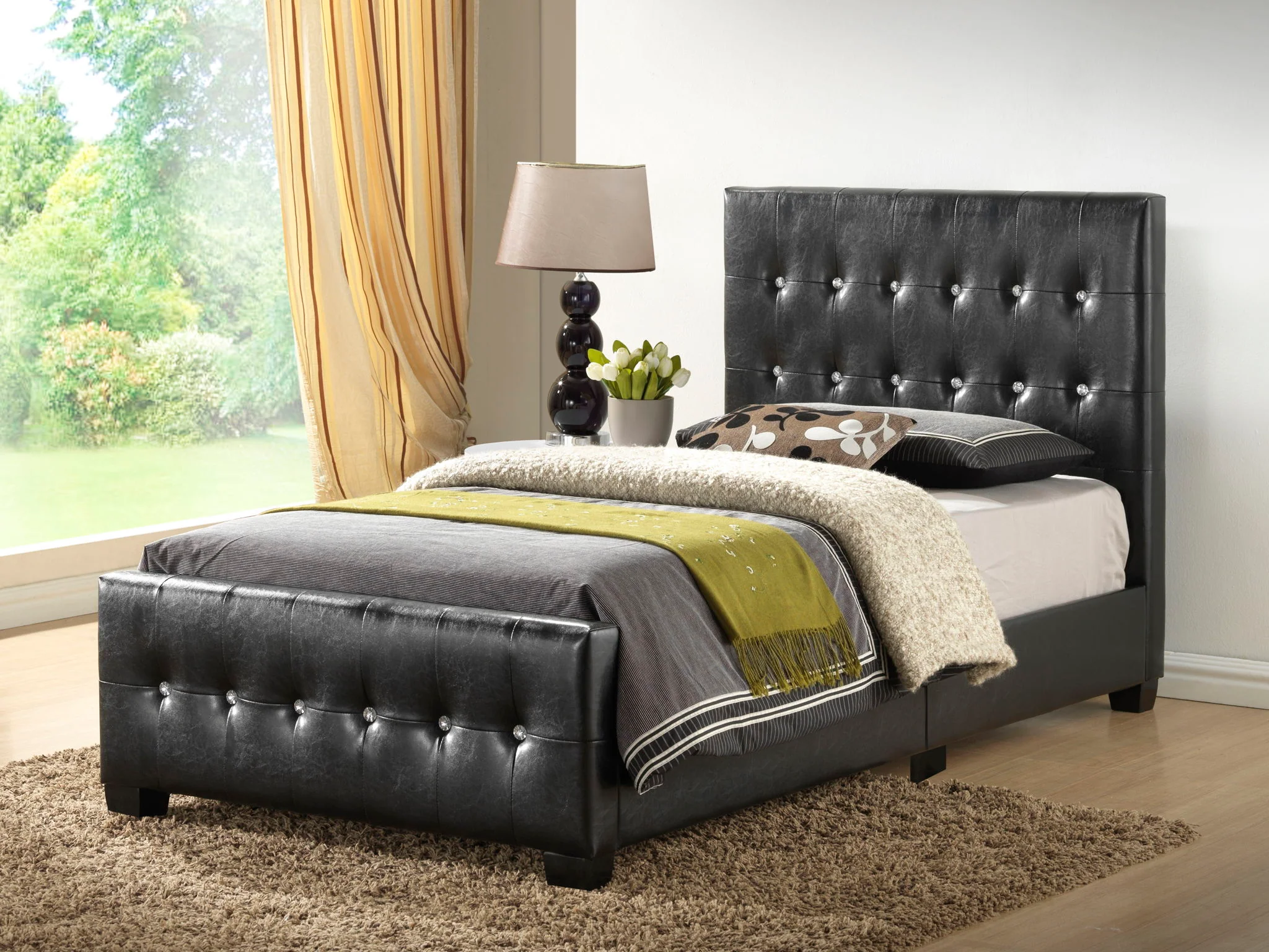 Stylish Transitional Bed - Image 3