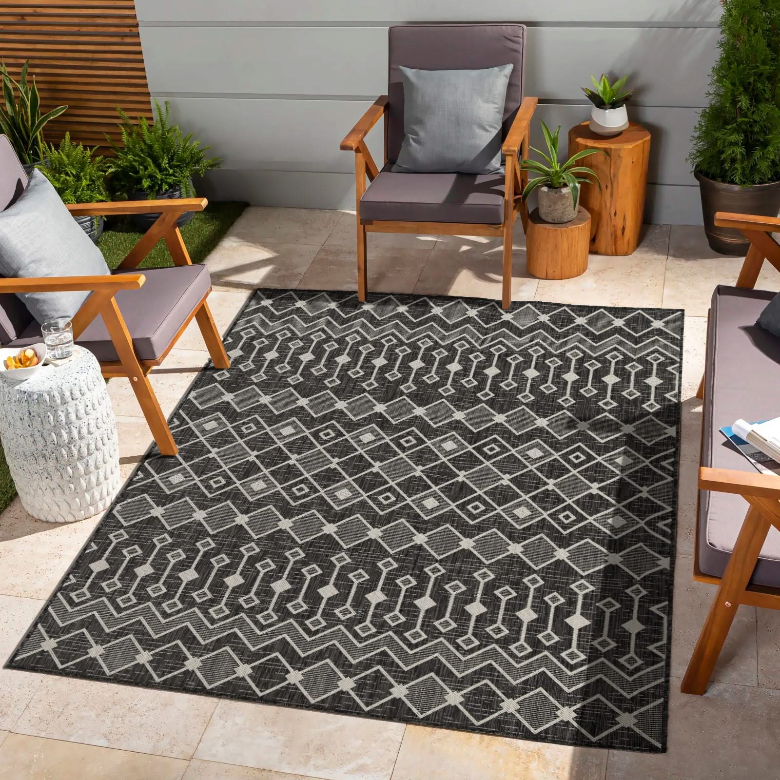 Sunshine - 5'3" X 7'3" Indoor, Outdoor Area Rug - Anthracite - Image 2