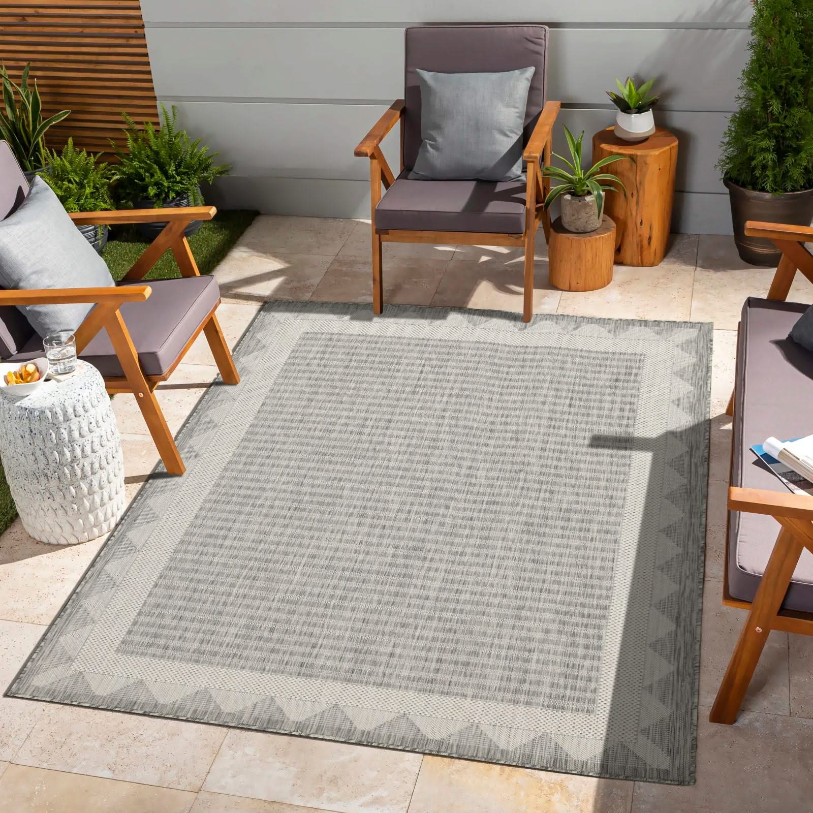 Sunshine - 5'3" X 7'3" Indoor & Outdoor Area Rug - Silver - Polypropylene - Image 2